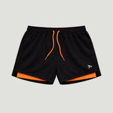 Dry-Fit-Kompressionsshorts mit orangefarbenem Innenfutter