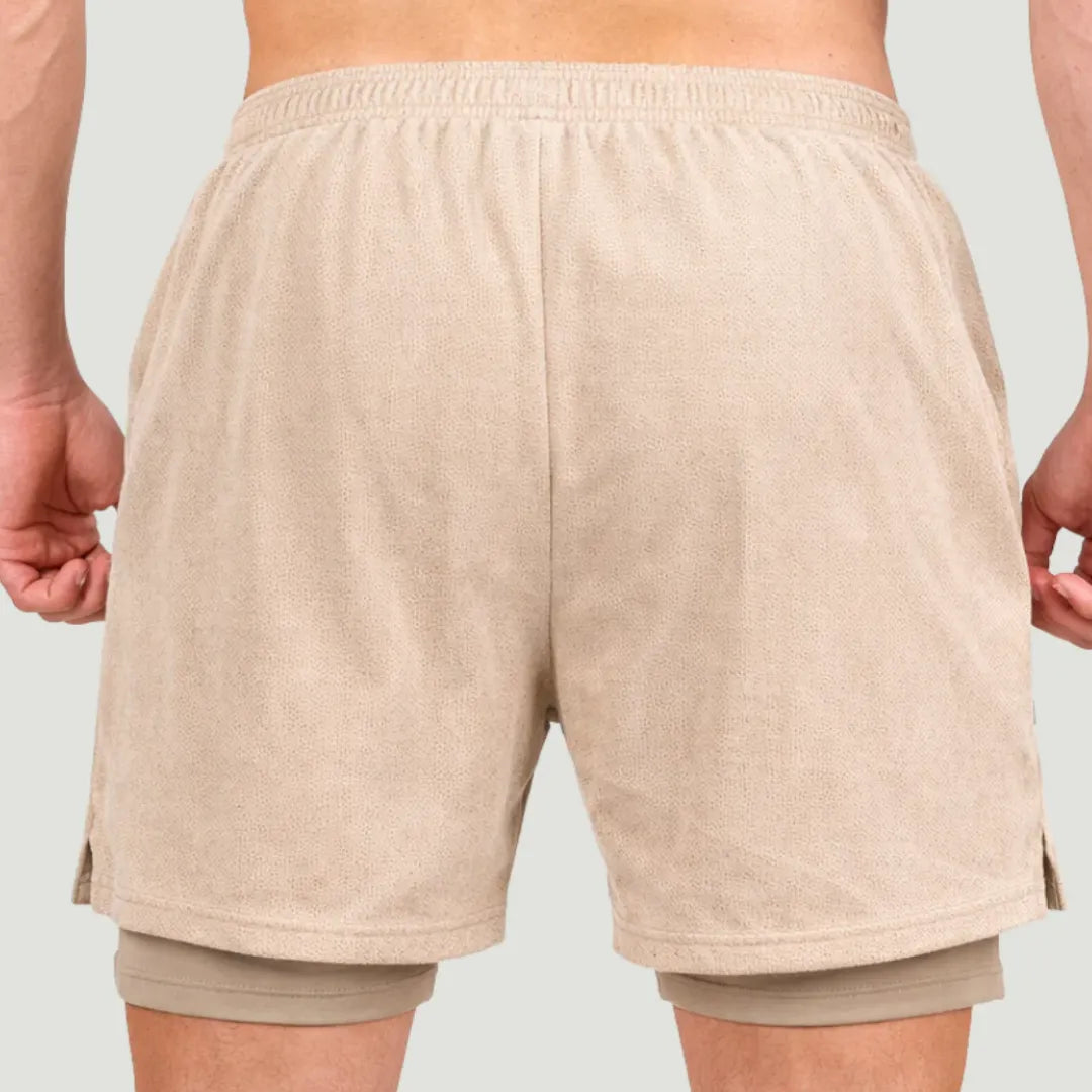 Beige Kompressions-Shorts aus Dry-Fit-Material