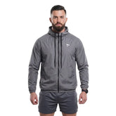 Grauer Windbreaker mit Kapuze